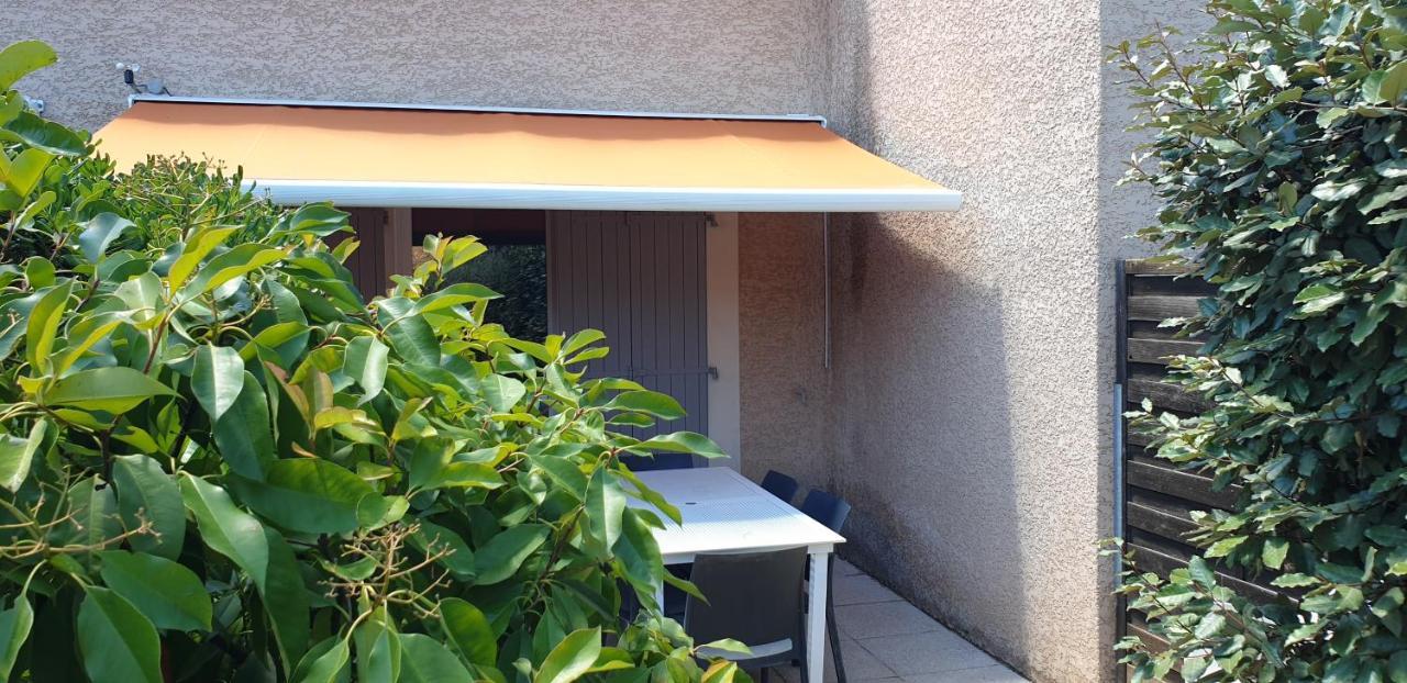 Maison Climatisee Avec Piscine Chauffee Calvisson Exterior foto